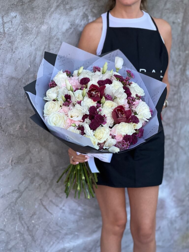 No. 356 – WHITE & BURGUNDY