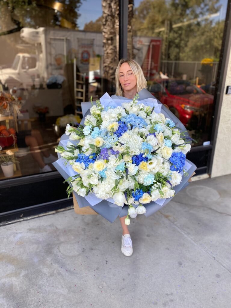 NO.101 – SPRING MIX with blue colors