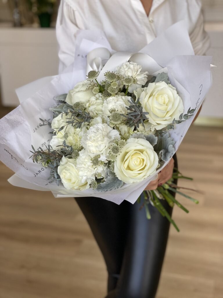 NO.116 – ROSES & EUCALYPTUSES