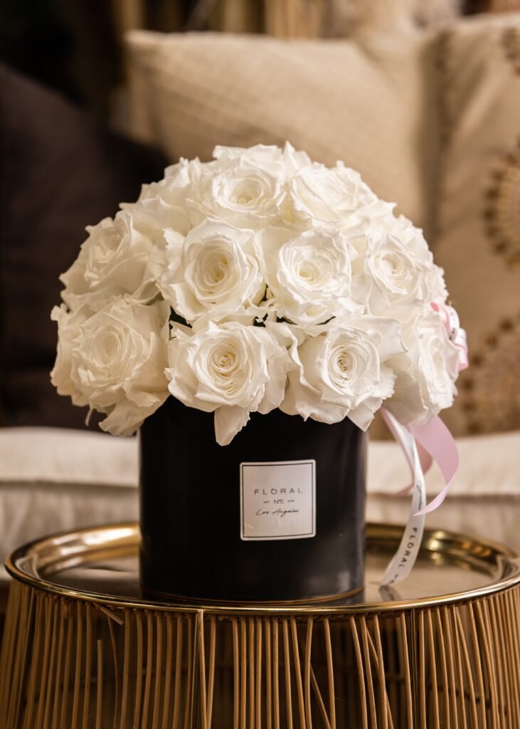 NO.200 – ETERNAL WHITE ROSES IN CERAMIC POT