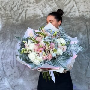 NO.22 - Soft Pink Bouquet