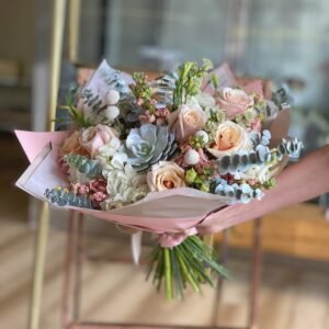 NO.29 - SUCCULENTS & ROSES