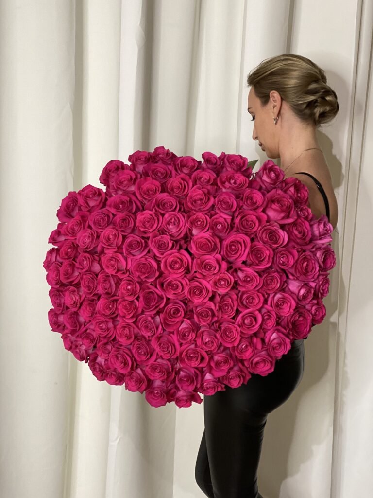 NO.63 – HOT PINK ROSES BOUQUET